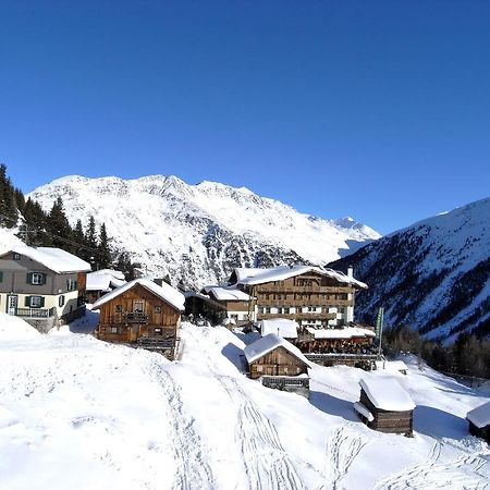 Hotel Silbertal - Almhuetten سولدن الغرفة الصورة