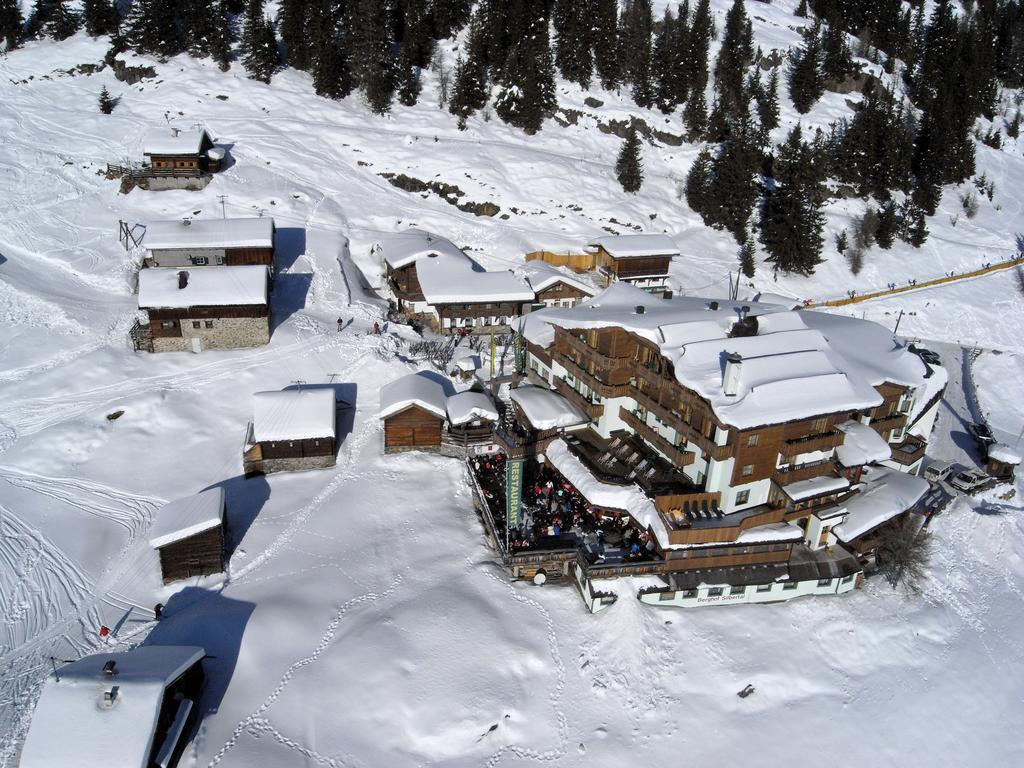 Hotel Silbertal - Almhuetten سولدن الغرفة الصورة
